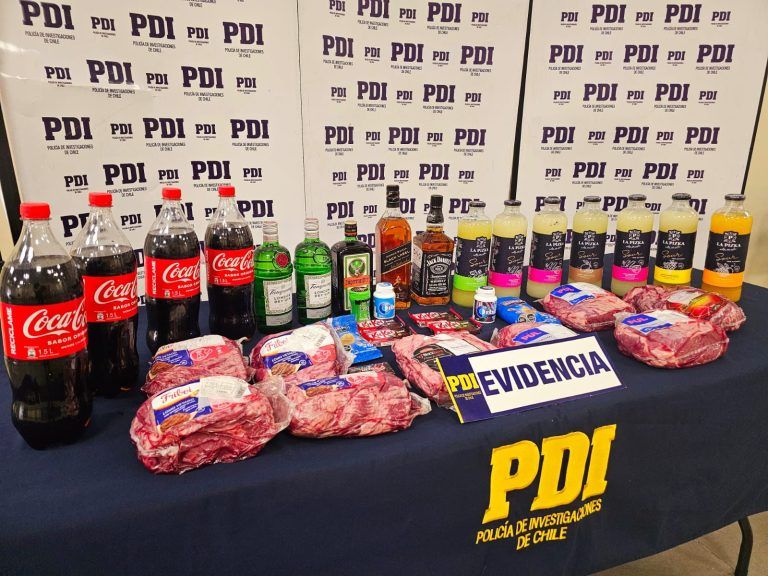PDI detuvo en flagrancia a presuntos autores de hurtos en locales comerciales de Lautaro: portaban especies avaluadas en más de $365 mil pesos
