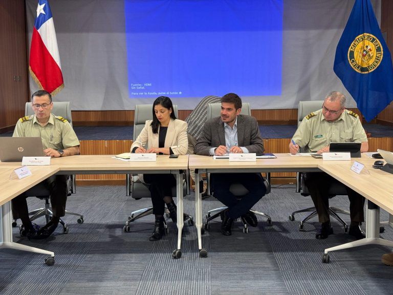 Autoridades de La Araucanía y Los Lagos fortalecen estrategias de seguridad para sectores productivos