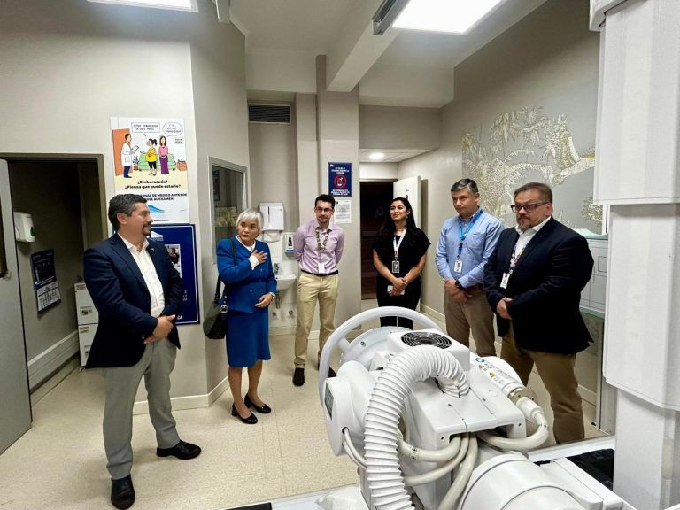 Hospital de Temuco Inauguró Moderno Equipo de Rayos X Donado por Japón