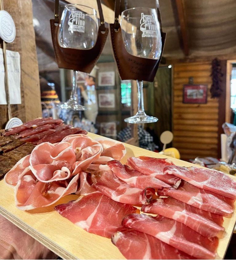 “Capitán Pastene celebra la quinta versión de la fiesta del vino y el prosciutto”