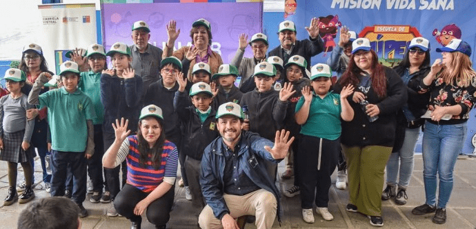 Del Fondo Concursable Nacional “Comunidad Activa” de Junaeb «INICIA POSTULACIÓN AL PROGRAMA ACTÍVATE EN VACACIONES 2025»