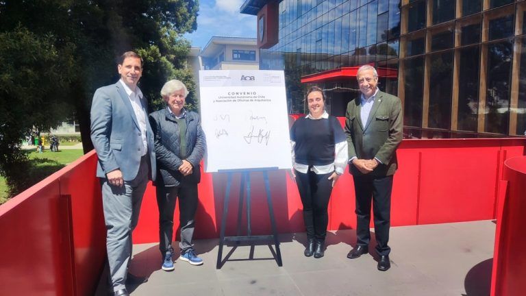 Universidad Autónoma de Chile y Asociación de Oficinas de Arquitectos Chile firman convenio colaborativo