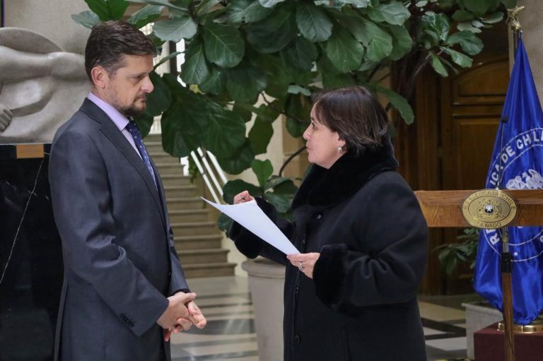 Senadora Aravena y Diputado Schubert en “alerta” por caso de violencia escolar que se registró al interior de Escuela Rural en Temuco 