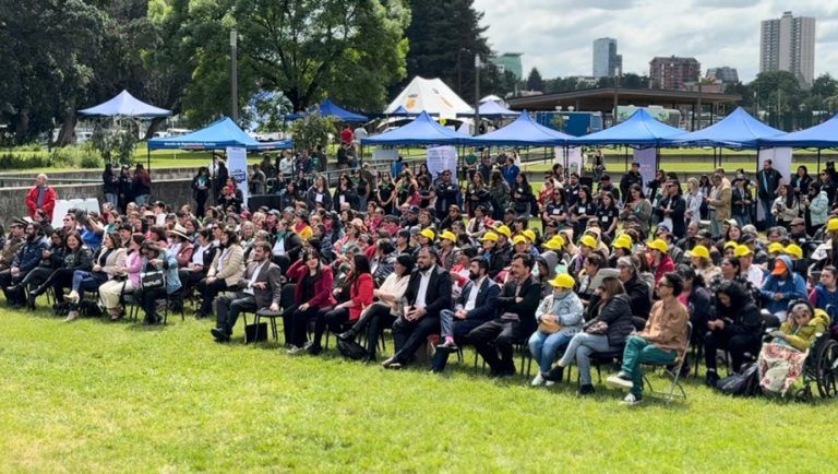La Araucanía: Gobierno conmemora el Día Internacional de las Personas Cuidadoras con masiva participación y reafirma su compromiso con quienes ejercen esta labor