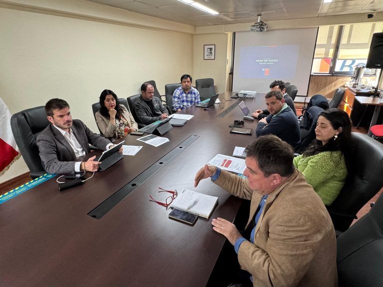 Alianza público- privada en la Araucanía: delegado de la Araucanía José Montalva lidera mesa de trabajo para fortalecer empleo y riego