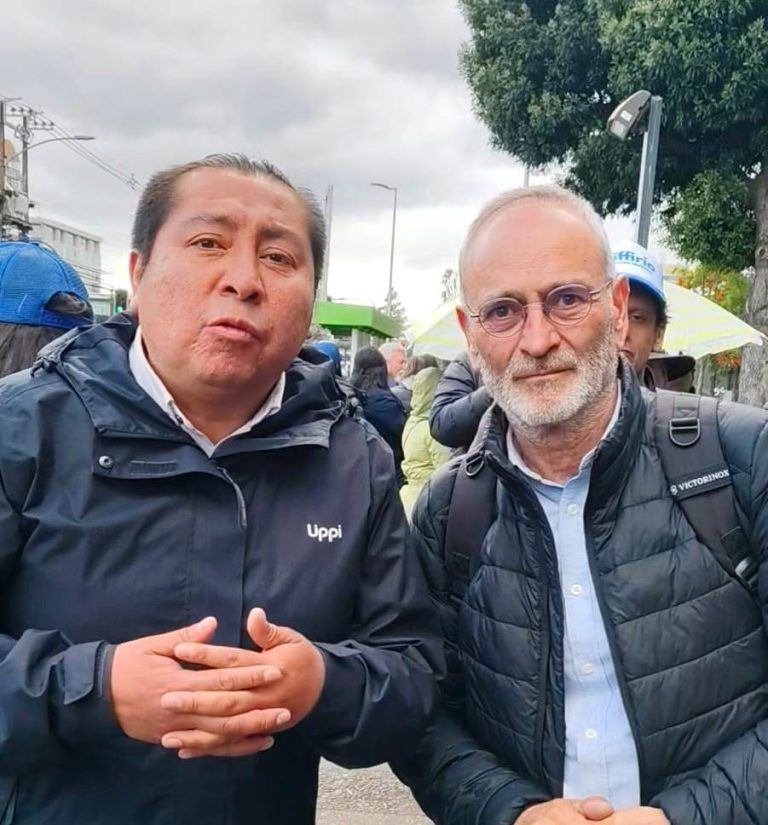 Luis Levi Aninao Ex Candidato a Gobernador y Vocero del Movimiento Wallmapu Despertó entrega apoyo a René Saffirio