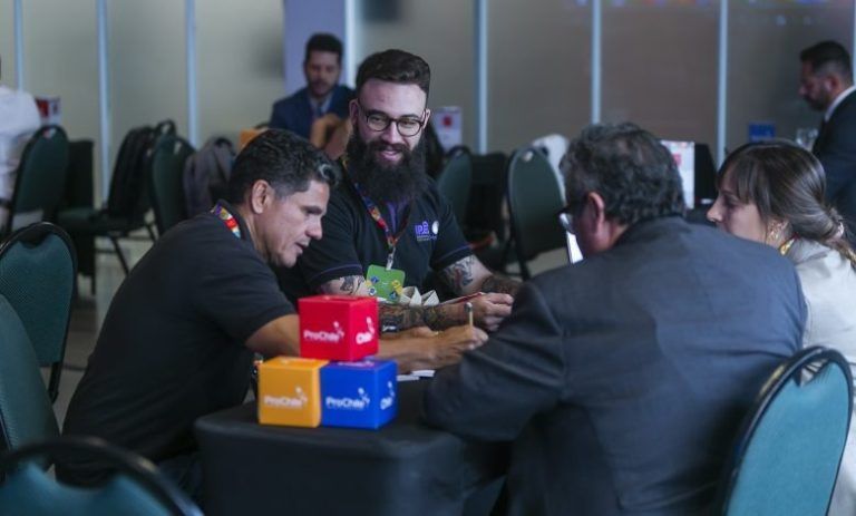 Empresa lautarina y poderosa empresa brasileña logran acuerdo para desarrollar fertilizantes sostenibles