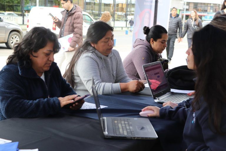 Este martes: Con 2.500 ofertas laborales se realiza Feria Laboral Sence