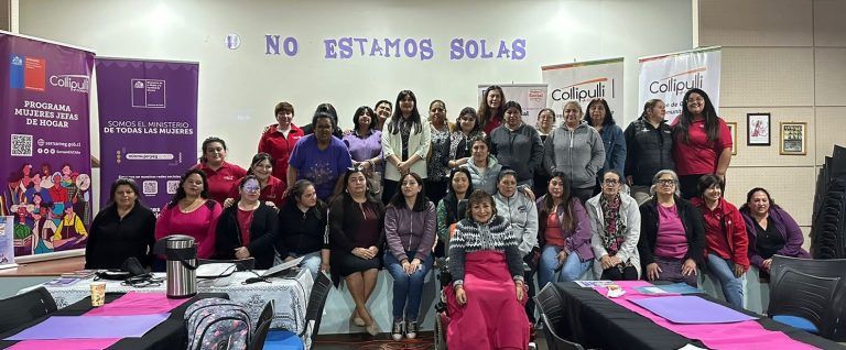 Mujeres de Collipulli abordan avances y desafíos en equidad de género junto a Seremi Kaechele