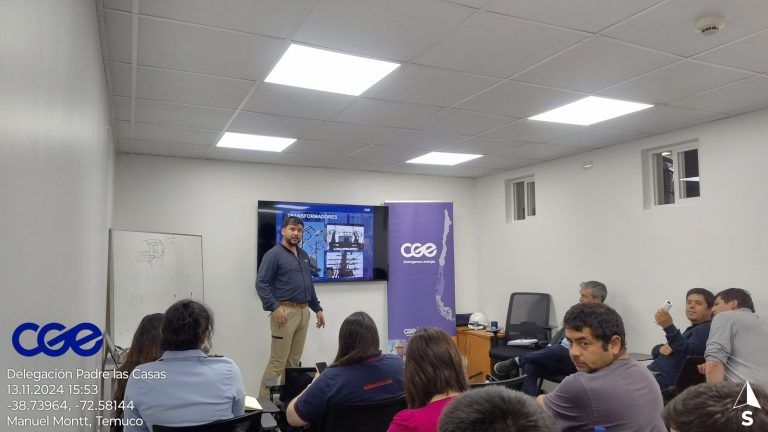 CGE realiza capacitación sobre riesgos eléctricos a funcionarios de la Municipalidad de Padre Las Casas