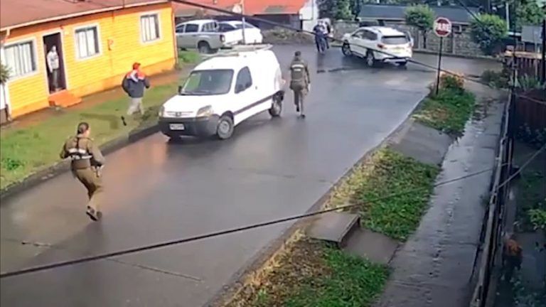 Carabineros desarticula banda dedicada al robo con violencia a conductores en carahue: ocho jóvenes detenidos