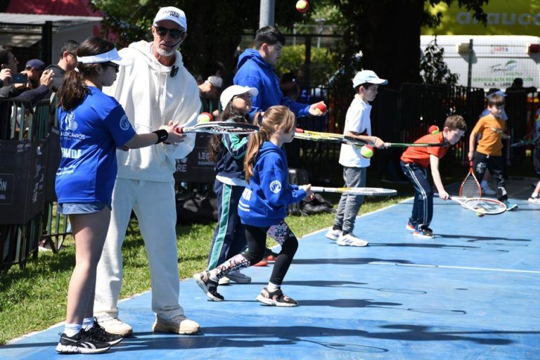 Clínicas para niños y el desarrollo de la cuarta ronda marcan la tercera jornada del Challenger ATP Temuco