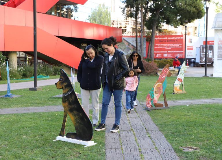 Inauguran exposición itinerante sobre tenencia responsable en la U. Autónoma