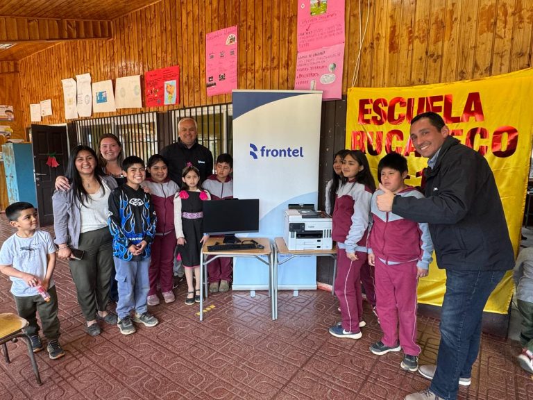 Frontel premió a dos escuelas rurales de Lumaco y T. Schmidt en la competencia de eficiencia energética 2024