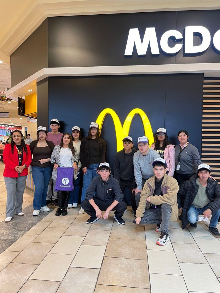 PREU Araucanía cierra exitoso año académico en McDonald’s y abre inscripciones para el 2025