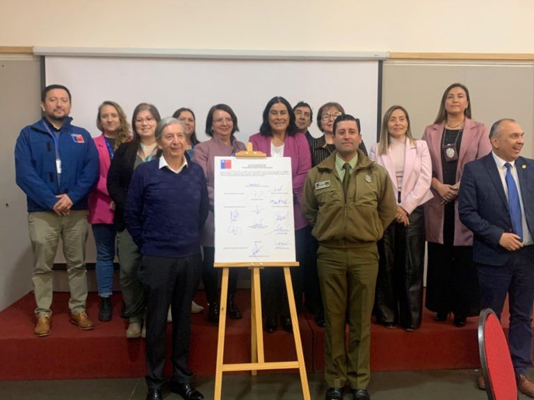 Educación constituye Mesa Intersectorial “Comunidades Educativas Protegidas” para prevenir y abordar la violencia en contextos educativos