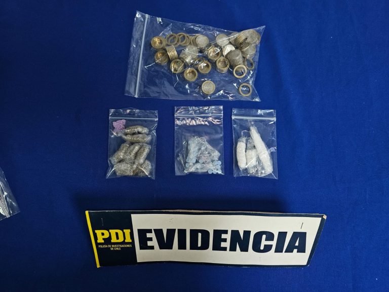PDI detuvo a joven que intentó ingresar drogas en monedas desarmadas al Centro Penitenciario de Lautaro