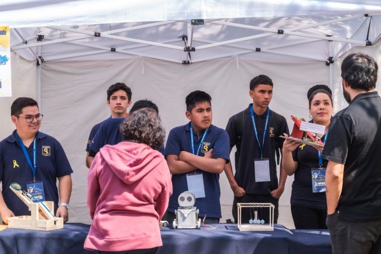 Más de 5 mil millones de pesos para ciencia escolar: programa EXPLORA del MinCiencia adjudica 18 nuevos Proyectos Asociativos Regionales