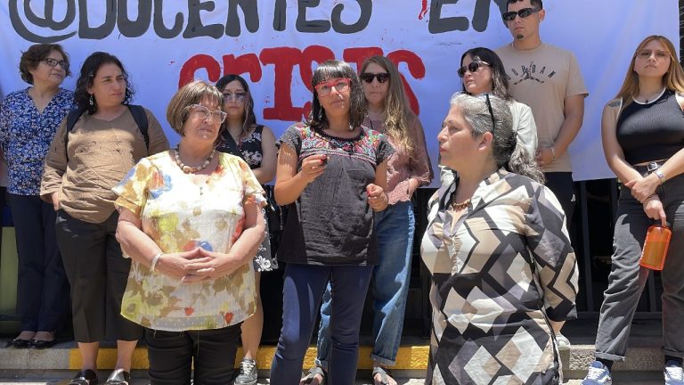 Persecución, amedrentamiento y práctica antisindicales contra docentes del instituto nacional, denuncia el colegio de profesores y profesoras.