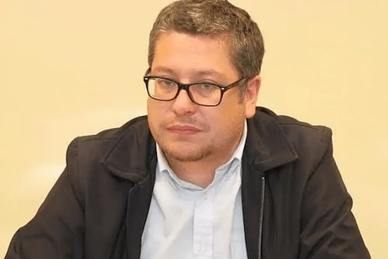 Alcalde Roberto Neira sale al paso de denuncia en su contra