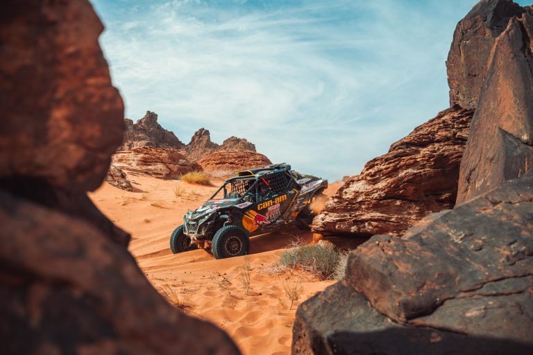 Francisco Chaleco López suma un segundo triunfo en el DAKAR 2025