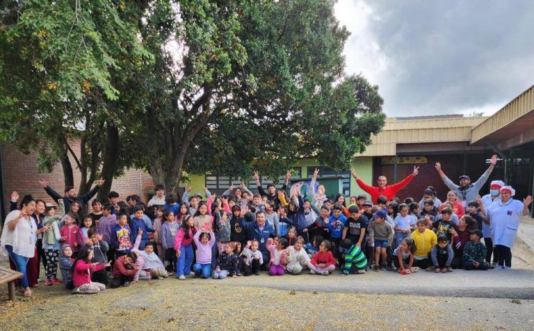 Exitoso proceso de inscripción Escuela de Verano Pucón 2025 culminó con cupos completos