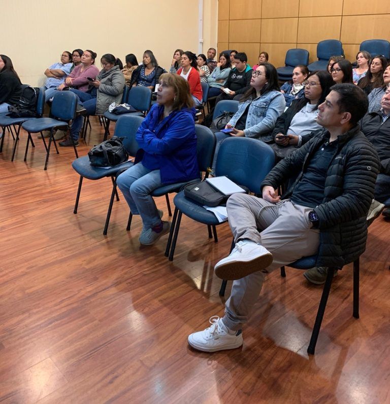 Araucanía Sur capacita a establecimientos de la red asistencial en nuevas exigencias para la conservación de vacunas