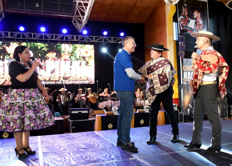 Valparaíso, La Araucanía y Aysén brillan en el VI Nacional Jóvenes por la Cueca