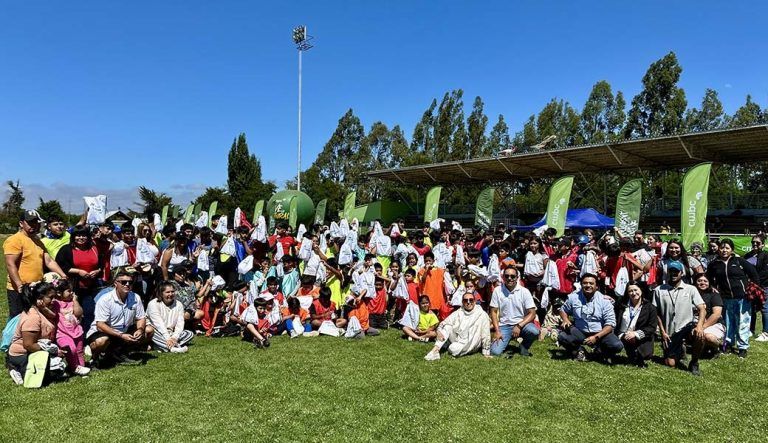 Más de 100 niños y jóvenes disfrutaron de la Escuela de Fútbol de Verano en Cholchol