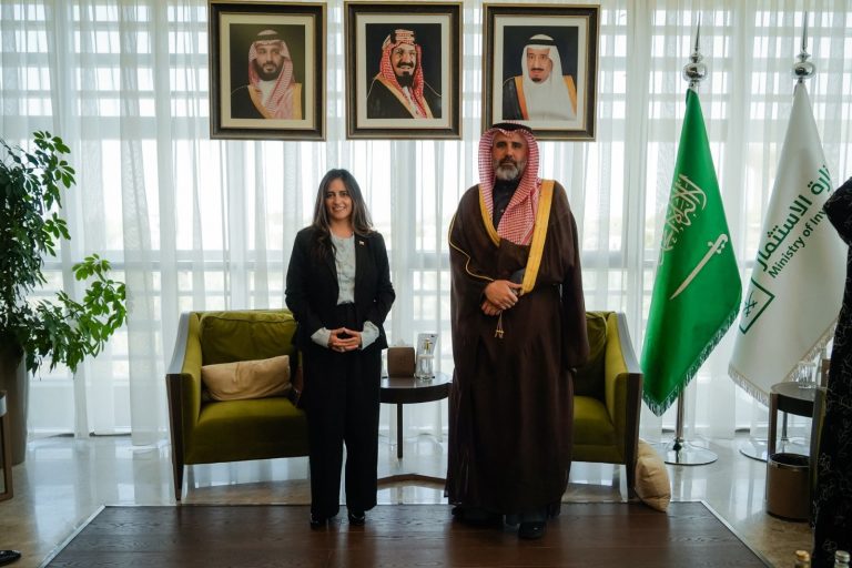 Subrei inicia gira a Arabia Saudita y países de África para fortalecer comercio bilateral y diversificar exportaciones