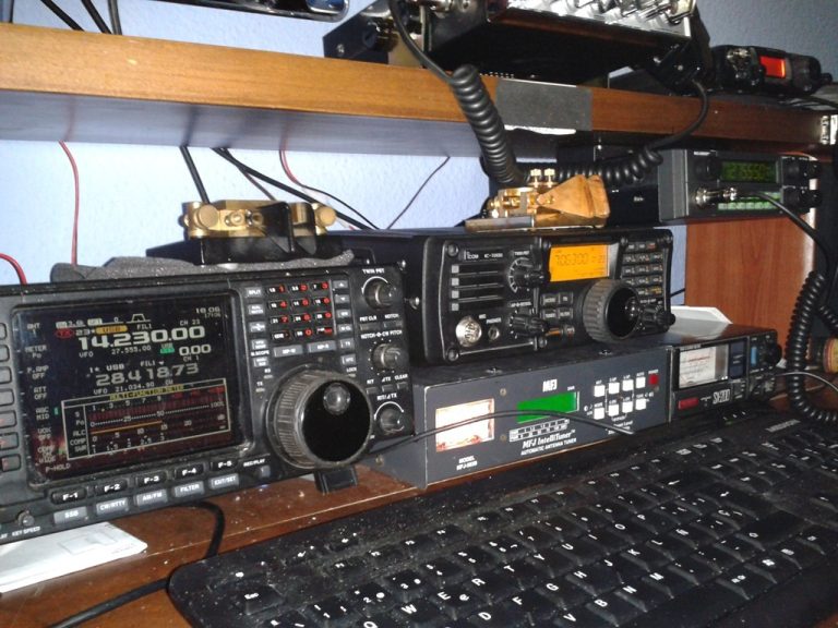 Reforzar red de radioaficionados debido a la fragilidad del sistema de comunicaciones tras corte de energía