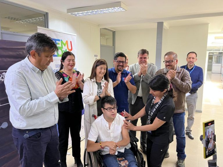 Autoridades dieron inicio a la campaña de vacunación e inmunización 2025 en la región para enfrentar el invierno