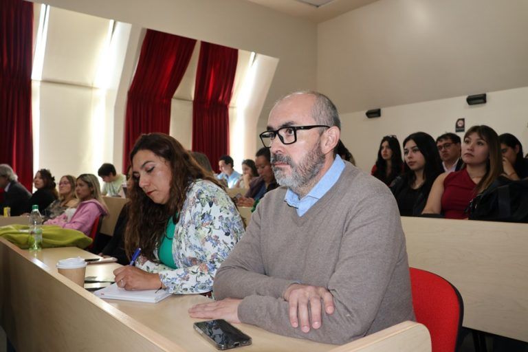 Seminario «Acceso a la Justicia para Personas Migrantes» abordó brechas y oportunidades de mejora en U. Autónoma de Chile en Temuco