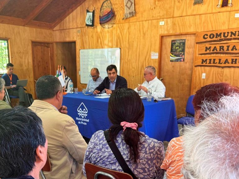 Equipo Municipal de Pucón visita Quetroleufu para identificar y resolver problemáticas en el sector