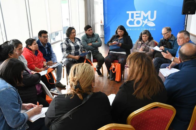 Municipalidad de Temuco capacitó a casi un centenar de dirigentes sociales en proyectos de seguridad comunitaria