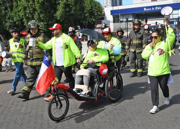 Julián contra Duchenne: familia pide apoyo en Temuco tras bajas donaciones para reunir $3.500 millones