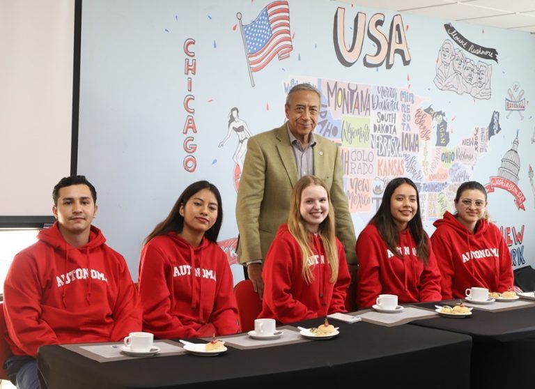 U. Autónoma de Chile recibe a estudiantes de intercambio de Brasil, Colombia y México en su Sede de Temuco