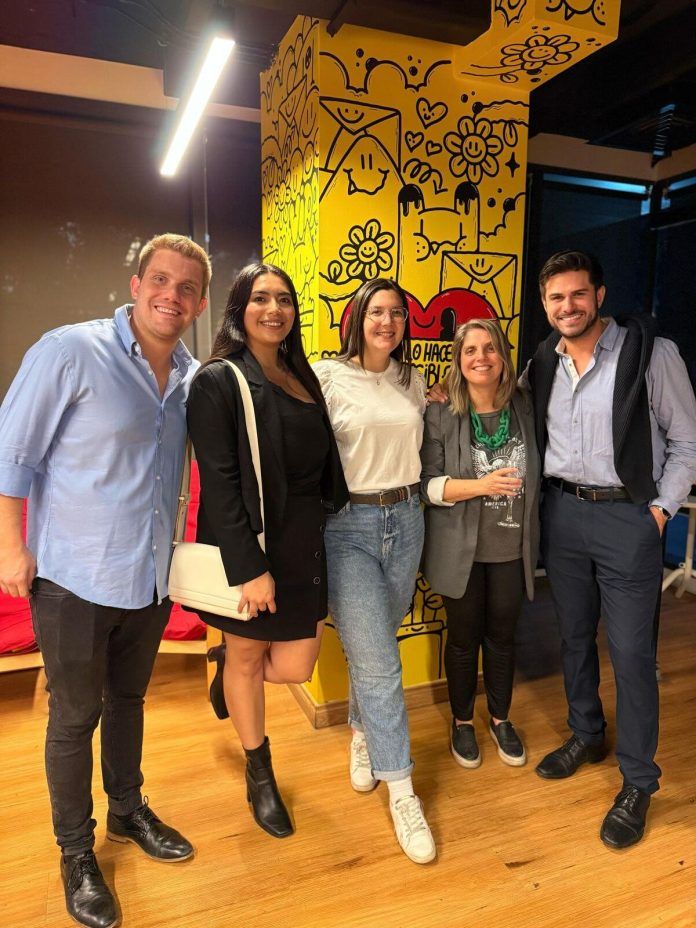 ADINFLUENCE_LRMCOMUNICACIONES