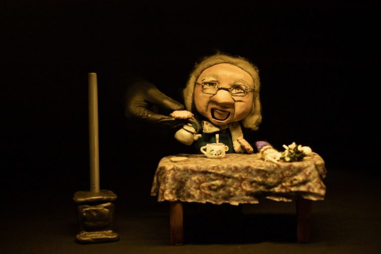 “La niña pájaro” de Abuela Poroto inaugura Temporadas Teatrales 2025 de Trashumantes