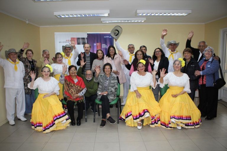 Gobierno lanza Fondo Nacional del Adulto Mayor para financiar proyectos en beneficio de las personas mayores del todo el país