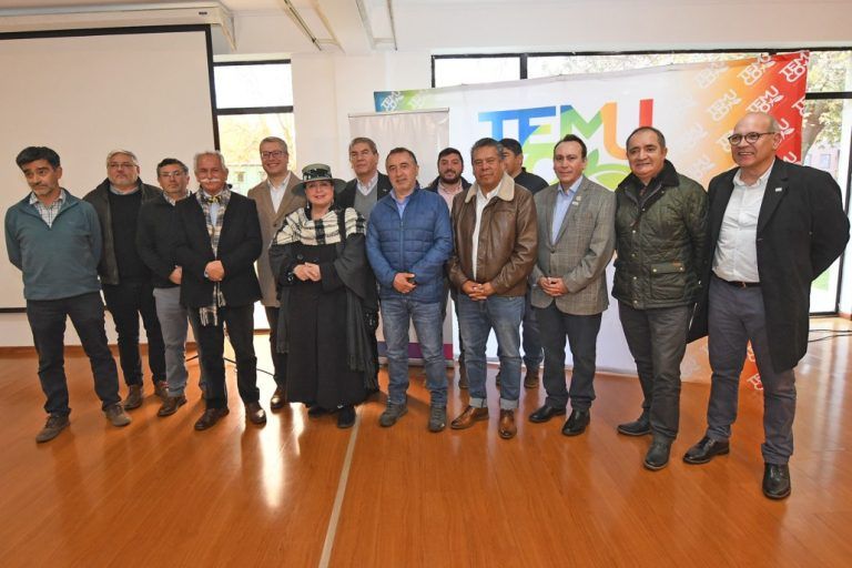 Impulso energético: autoridades analizan pozo gasífero F1 en la costa de La Araucanía