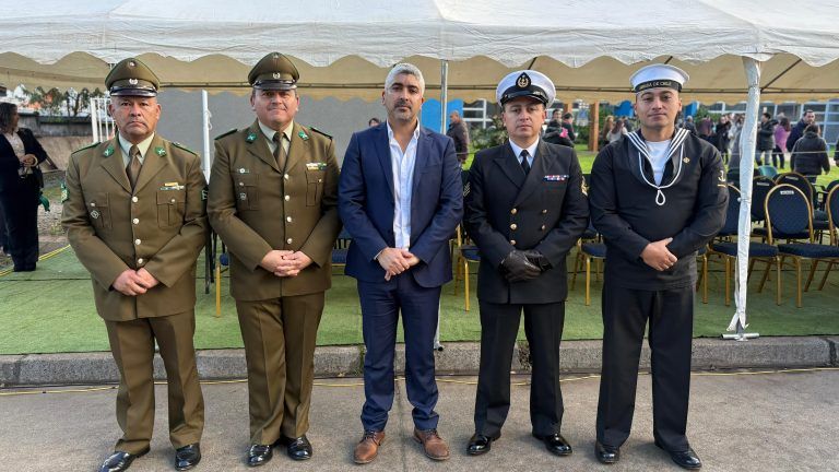 Cholchol conmemora Glorias Navales con multitudinario desfile ciudadano