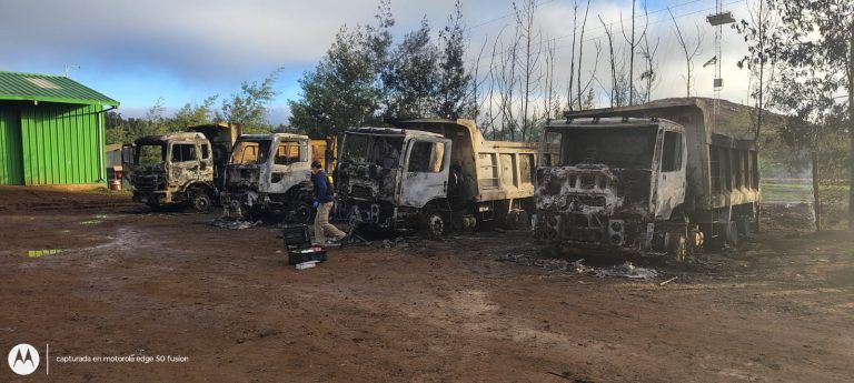 PDI Angol realiza diligencias investigativas tras ataque incendiario en Collipulli