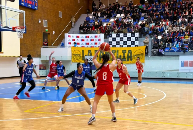 Básquet femenino en Pucón: La Roja cayó con honor ante Dominicana