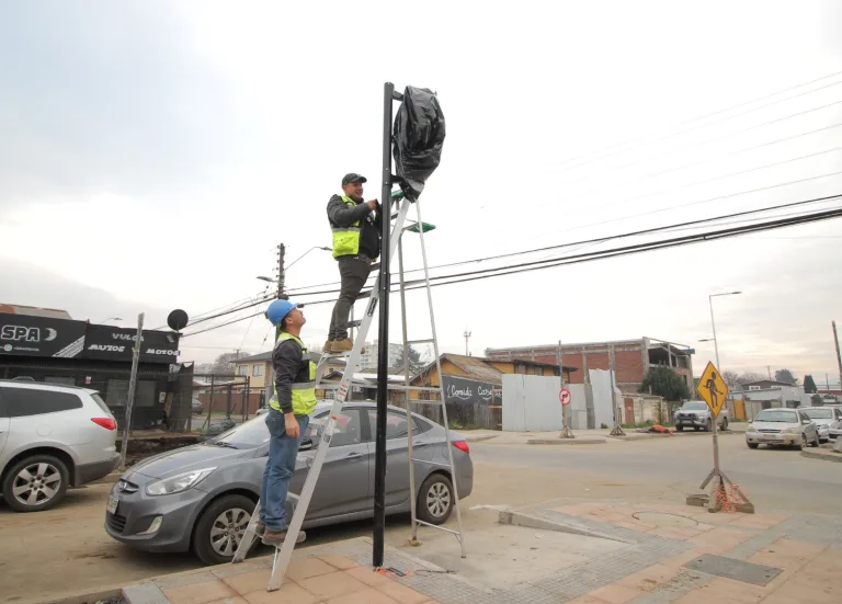 Avenida Caupolicán concentra trabajos de mejoramiento y semaforización para la conexión con la Avenida Pablo Neruda