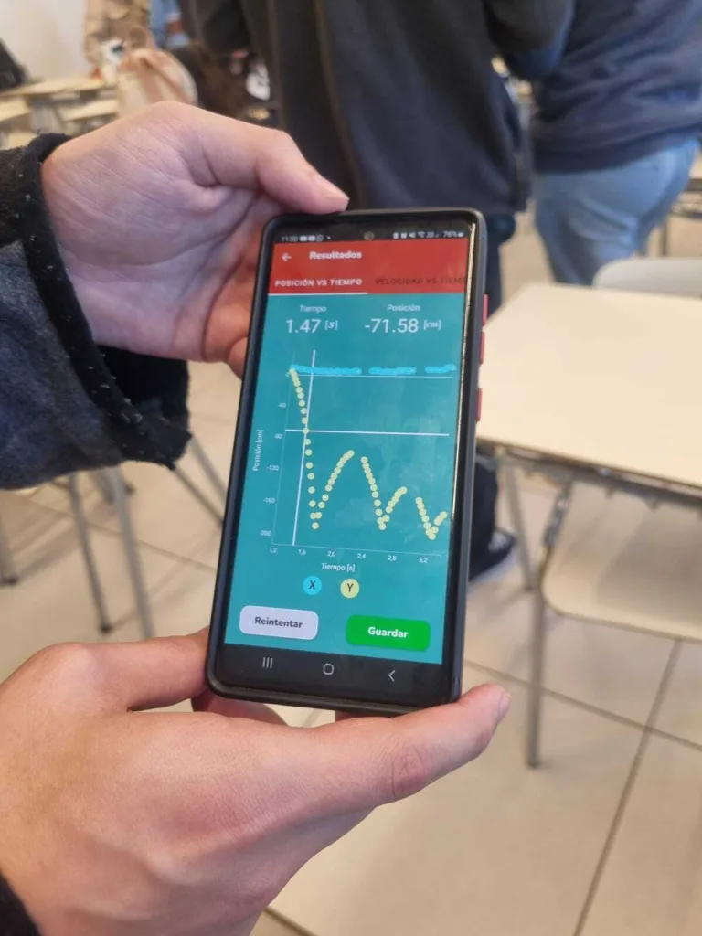INACAP y Lab4U revolucionan la educación STEM con inteligencia artificial: estudiantes suben notas y baja reprobación