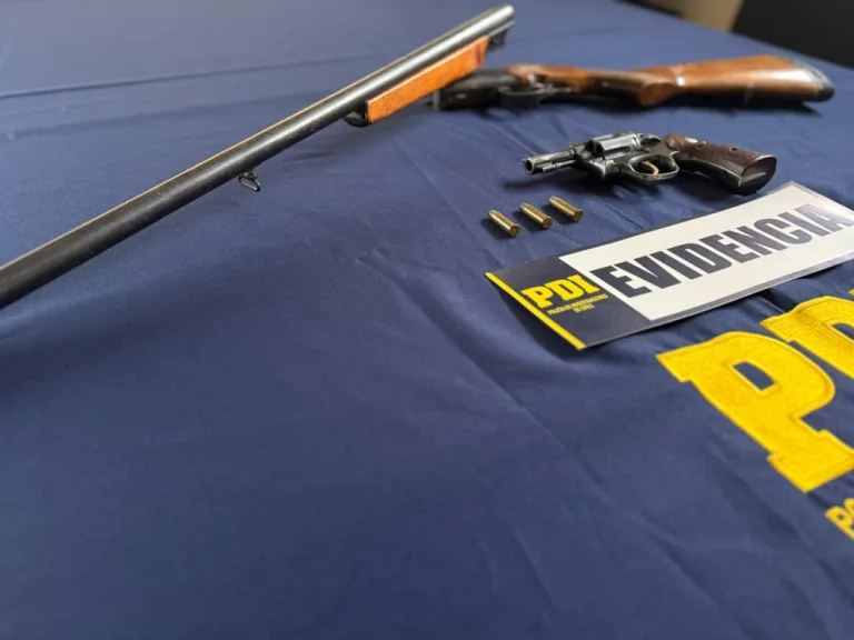 PDI Angol recupera armas y munición que estaban en poder de familiares de fallecidos