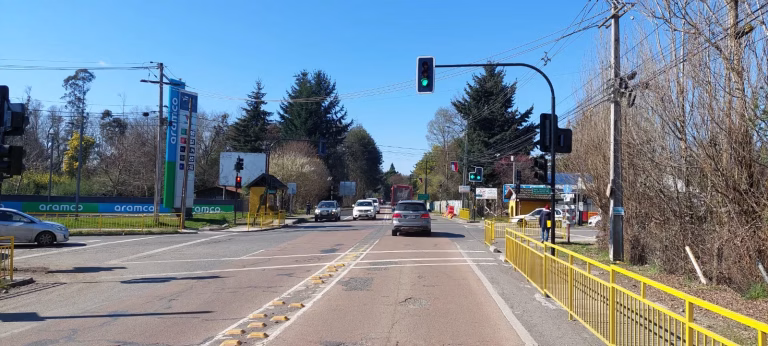 Con foco en la seguridad vial: Ñancul inaugura un nuevo cruce semaforizado