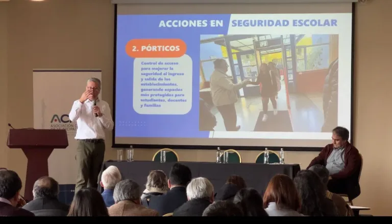 Continua la discusión en el parlamento, próximas semanas serán claves para la instalación de pórticos en resguardo de la seguridad escolar