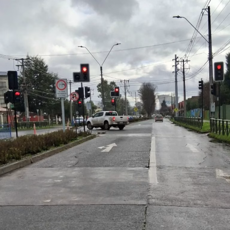 Integración de semáforos: “Avenida las Encinas mejorará en 20% los desplazamientos en Temuco”